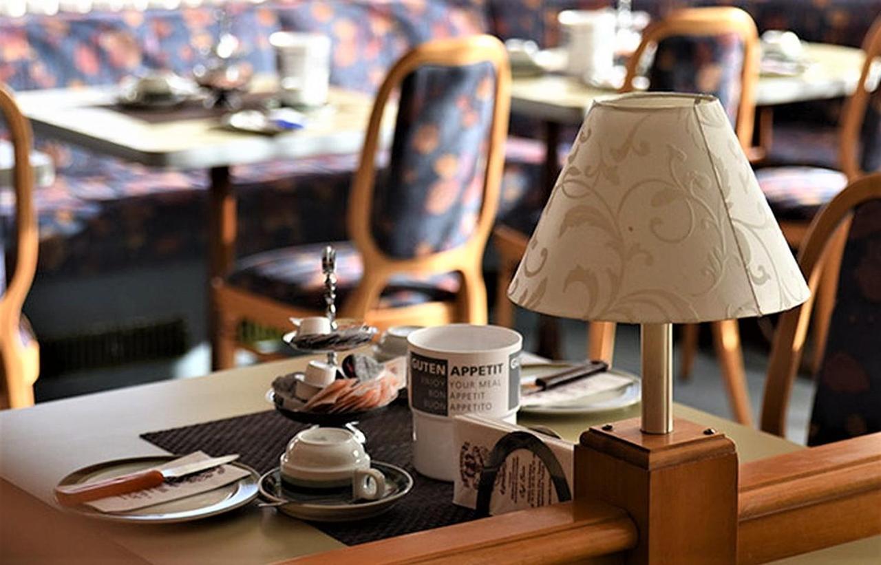 Hotel Conditorei Cafe Baier Schoemberg  Esterno foto